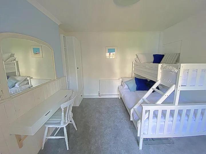 The Retreat @ The Old Smithy, Colebrook Village Plymouth Exteriör bild